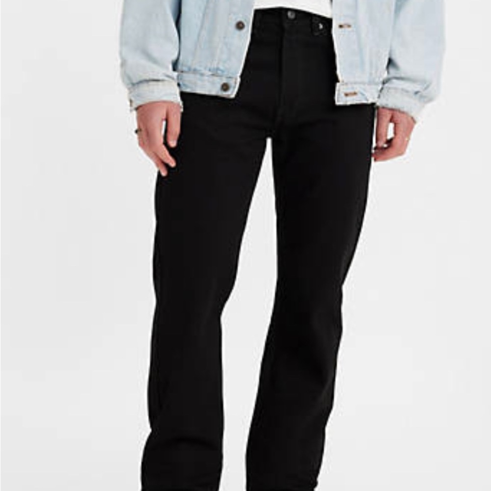 Black Men’s Levi’s 505 Classic Fit Jeans Size 38x32 BNWT IN SEALED BAG